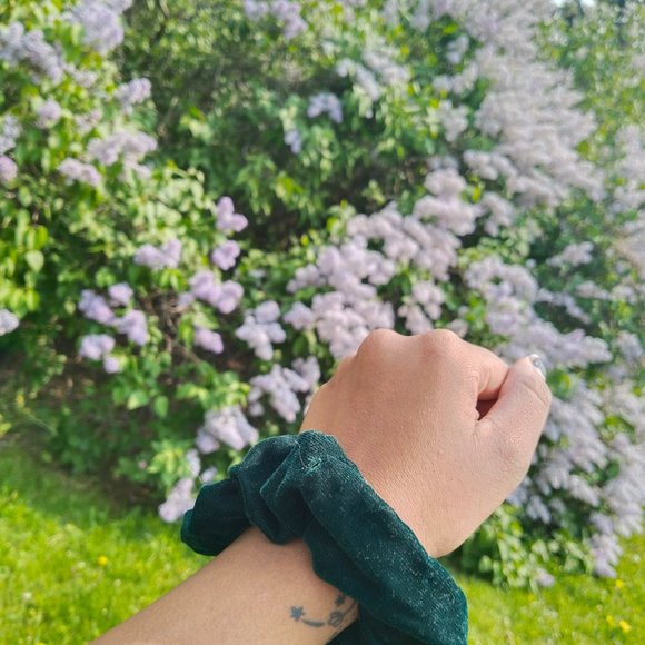 pack of Scrunchies - Picture 7 of 11